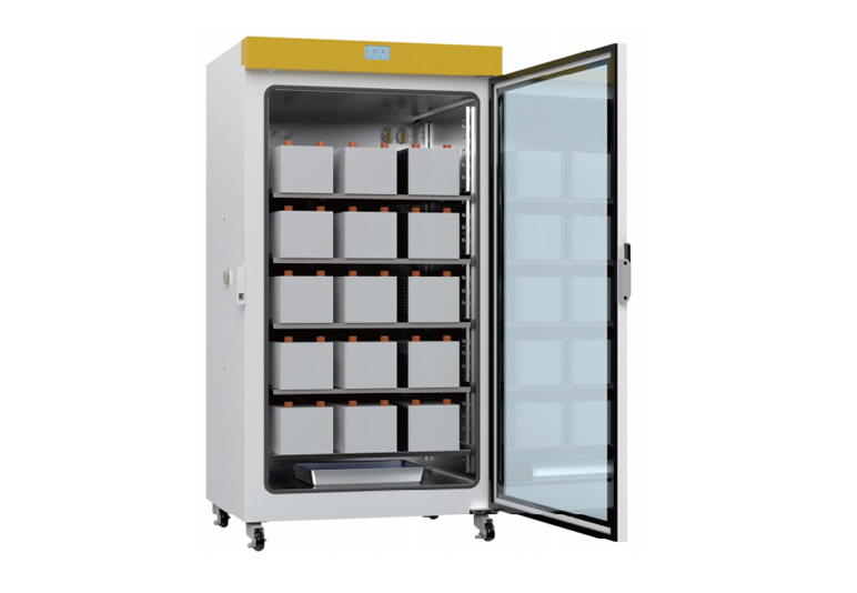 825L Thermostatic Air-jacket CO2 Incubator PU-825A  (natural humidification)